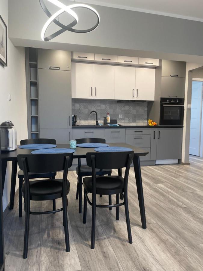 Uroczy Apartament W Scislym Centrum Gizycka Giżycko Buitenkant foto